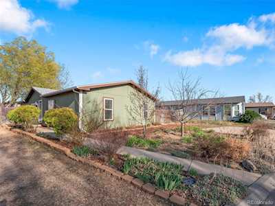 116 Versailles St Lochbuie, CO 80603