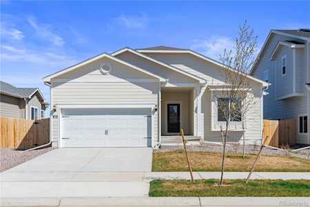 870 Sawdust Dr Brighton, CO 80601