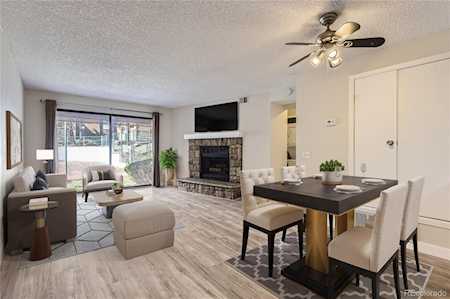 4281 S Salida Way #8 Aurora, CO 80013