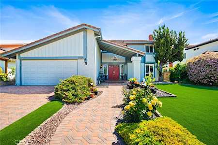 2528 Larkwood Dr Fullerton,  CA 92833