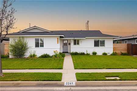 2241 Oakland Dr La Habra,  CA 90631