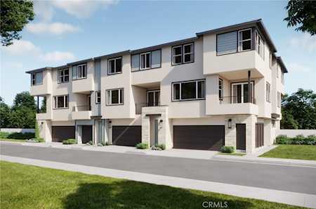 107 S. Laxore St. Unit 403 Anaheim,  CA 92801