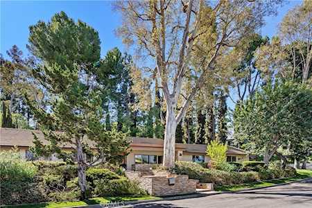 2018 Palisades Dr Fullerton, CA 92831