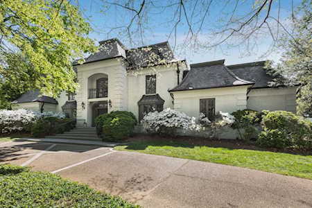 The Ultimate Neighborhood Guide to Belle Meade in Nashville