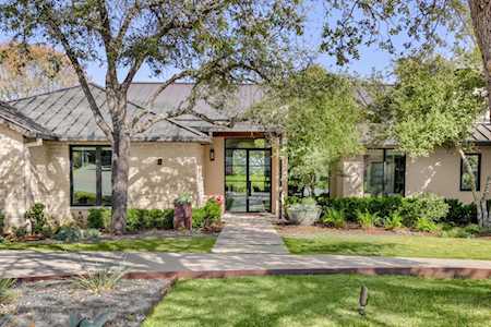 Austin TX Acreage Homes for Sale | Austin Homes on Land | Longhorn Realty