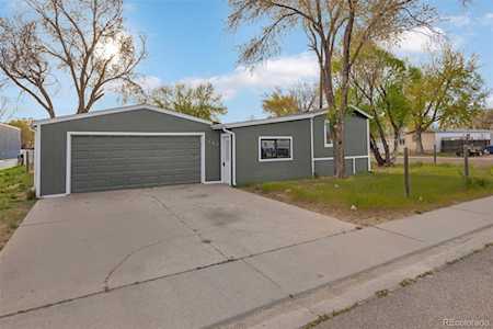 101 Larch Dr Log Lane Village, CO 80705