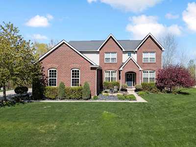 717 Dennison Ct Oakland Twp, MI 48363