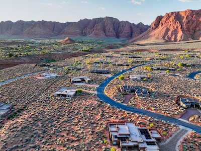 750 W Shinava DR Ivins, UT 84738