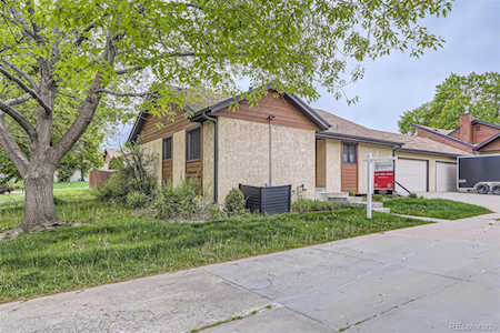 671 Brentwood St Lakewood, CO 80214