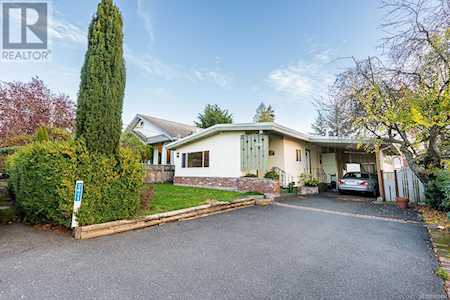 Sidney Houses For Sale & MLS® Real Estate Listings | Loyal Homes