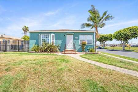 9232 S 7th Ave Inglewood,  CA 90305