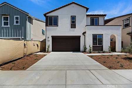 3817 Crossen Dr Corona,  CA 92883