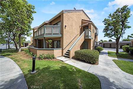 3501 W Greentree Circle #F Anaheim, CA 92804