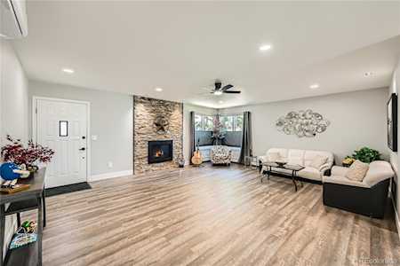 21 Douglas Dr N Broomfield, CO 80020