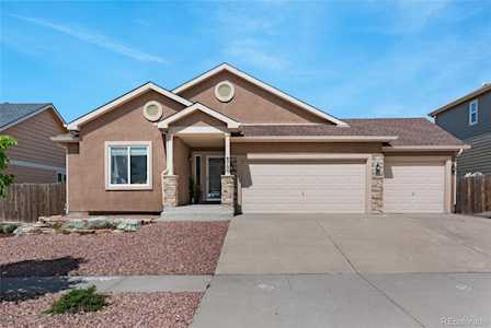 8795 Canary Circle Colorado Springs, CO 80908