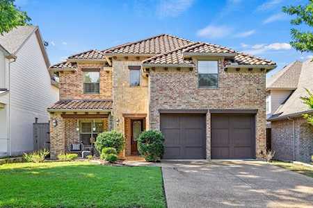 6240 Lakeshore Drive Dallas, TX 75214
