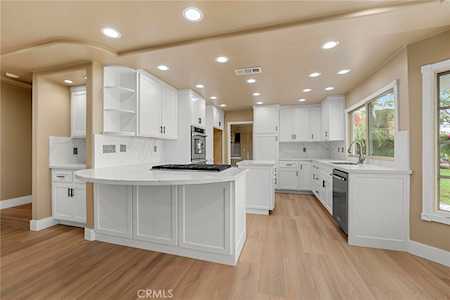 451 S Wishing Well Ln Anaheim Hills,  CA 92807