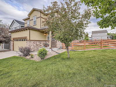 4862 S Piccadilly Ct Aurora, CO 80015