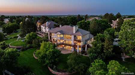 96 Falcon Hills Dr Highlands Ranch, CO 80126
