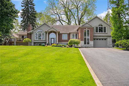 4618 Sandy Cove Dr Drive Lincoln, ON L0R 1B1