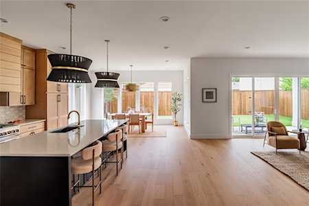 10321 Lakemere Drive Dallas, TX 75238