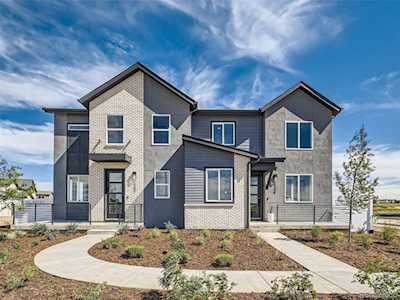 1222 S Algonquian St Aurora, CO 80018