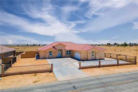 9600 S Loop Blvd California City,  CA 93505