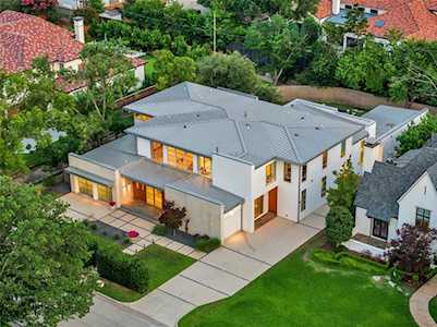 6446 Prestonshire Lane Dallas, TX 75225