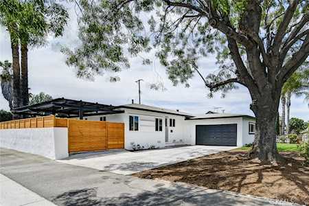 1613 S Roosevelt Ave Fullerton, CA 92832