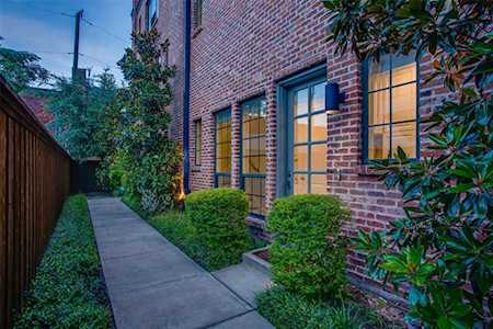 1902 Caddo Street #7 Dallas, TX 75204