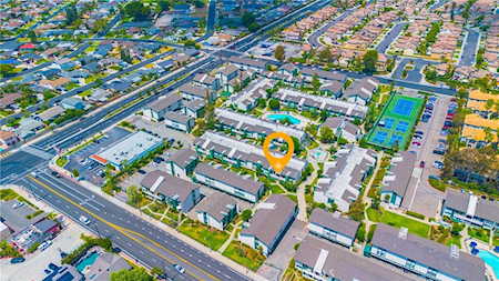 15321 Santa Gertrudes Ave #J210 La Mirada,  CA 90638