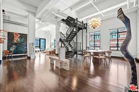 Downtown Los Angeles Luxury Penthouse Condos