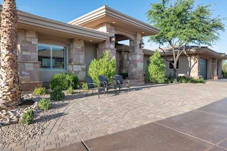 1557 Stone Cliff DR St George, UT 84790