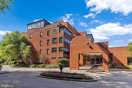 Hunter House Condos for Sale in Haverford PA | Main Line Condos