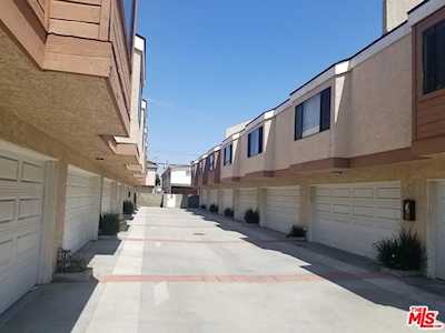 726 S Fir Ave #3 Inglewood, CA 90301