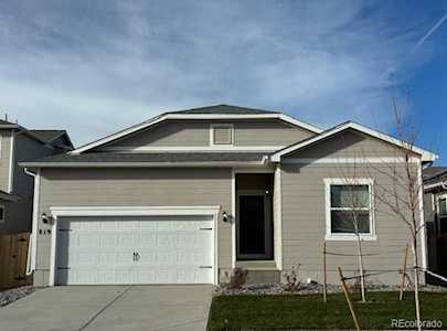 819 Sunflower Dr Brighton, CO 80601