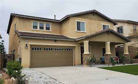 7184 Willowmore Dr Fontana,  CA 92336