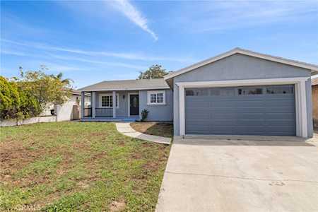 7877 Kempster Ave Fontana,  CA 92336