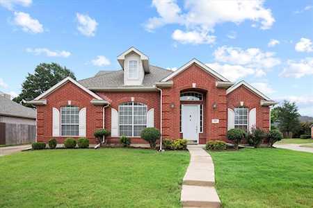 216 Forest Lane Murphy, TX 75094