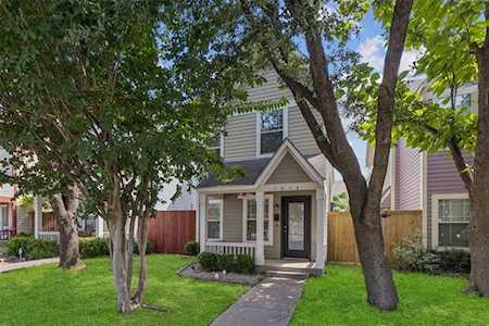 1310 Grigsby Avenue Dallas, TX 75204