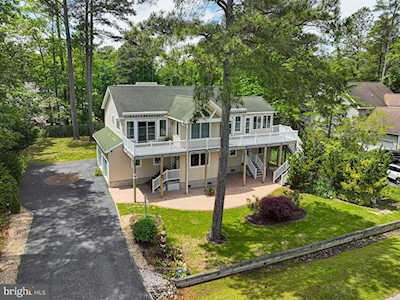 29 Salt Grass Rd Ocean Pines, MD 21811