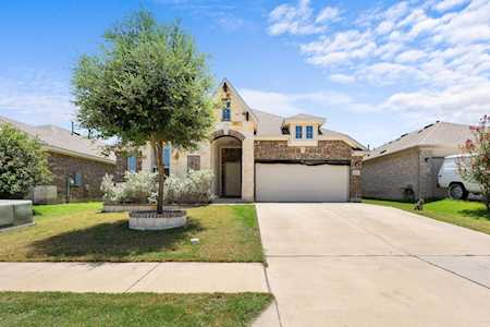 ✩つか✩ 78602, TX Real Estate & Homes for Sale | Redfin