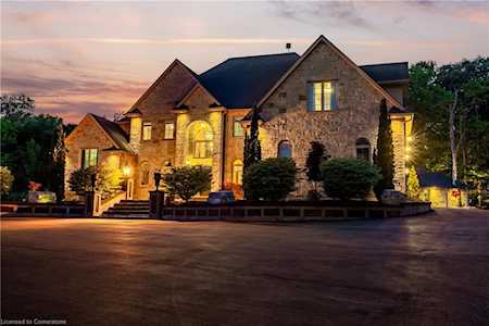 2600 Maple Street Pelham, ON L0S 1C0