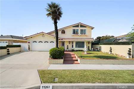 11267 Jerry Place Cerritos,  CA 90703