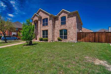 615 Lone Ridge Way Murphy, TX 75094