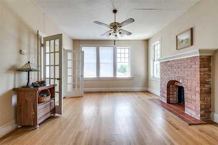 4845 Swiss Avenue #301 Dallas, TX 75204