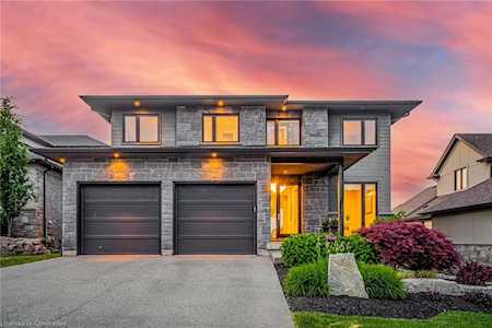 49 Kenmir Avenue Niagara-On-The-Lake, ON L0S 1J1