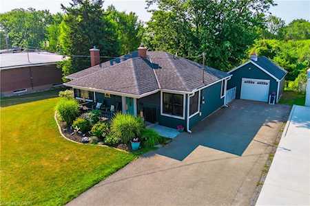 1353 Orchard Avenue Fort Erie, ON L2A 3E5