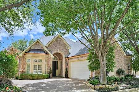 4134 Walnut Meadow Lane Dallas, TX 75229