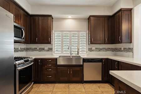 8472 E Tioga Way Anaheim Hills,  CA 92808